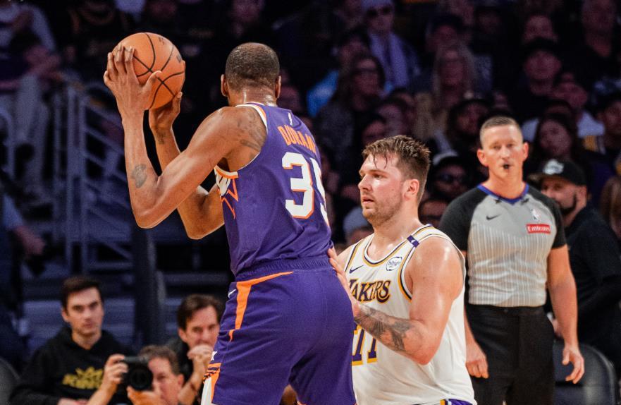 推移, 球队人见人